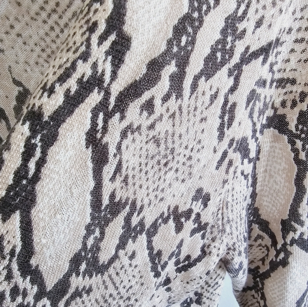 Vici Snake Print Open Front Long Sleeves Women's … - image 4